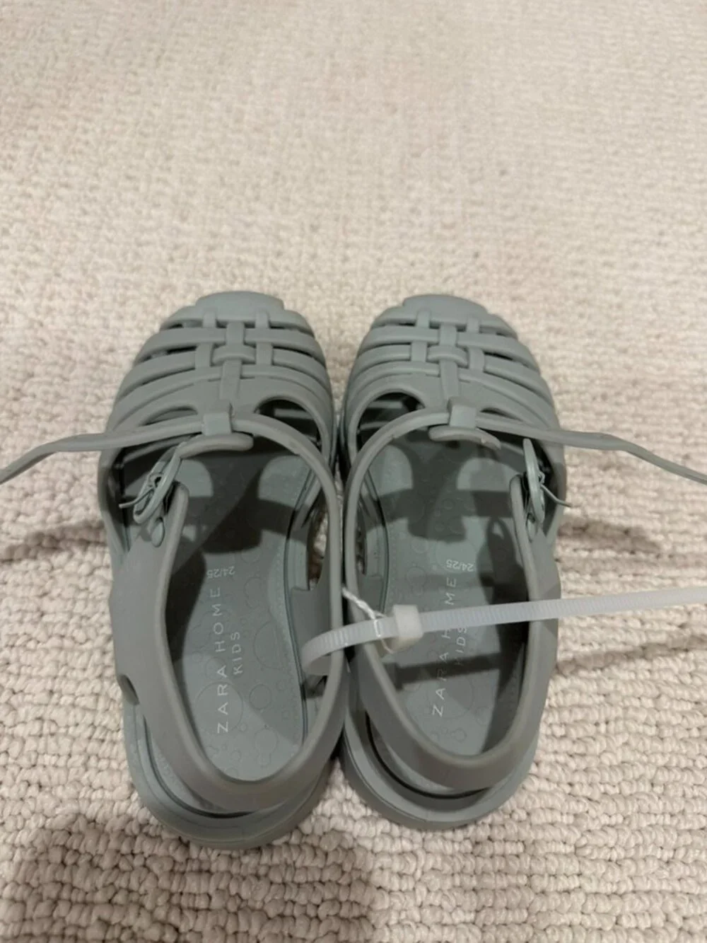 Zara adorable jelly